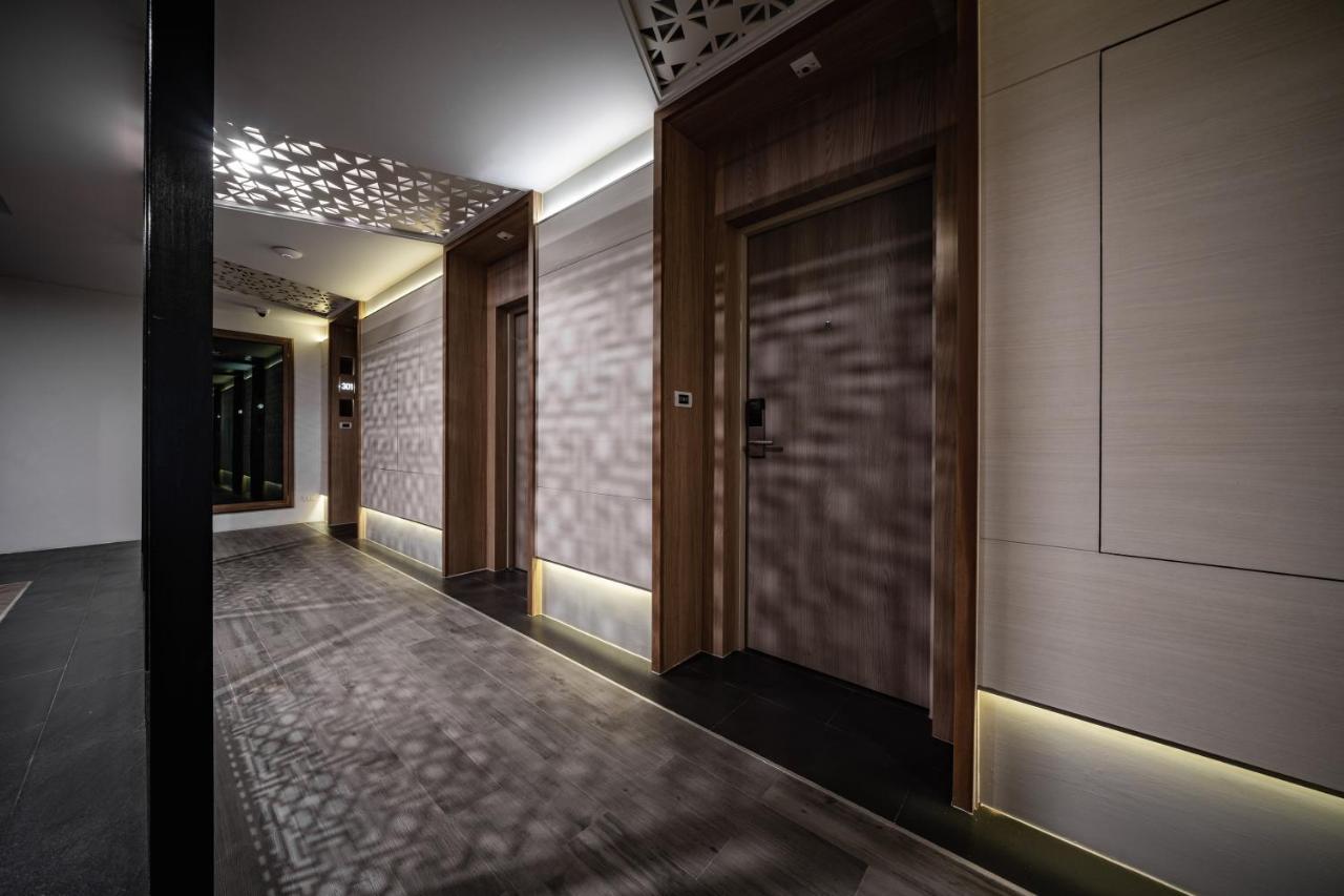 VIX Bangkok at Victory Monument Hotel Bagian luar foto